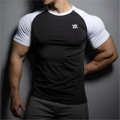 Lauvq™ RightTrack Tee